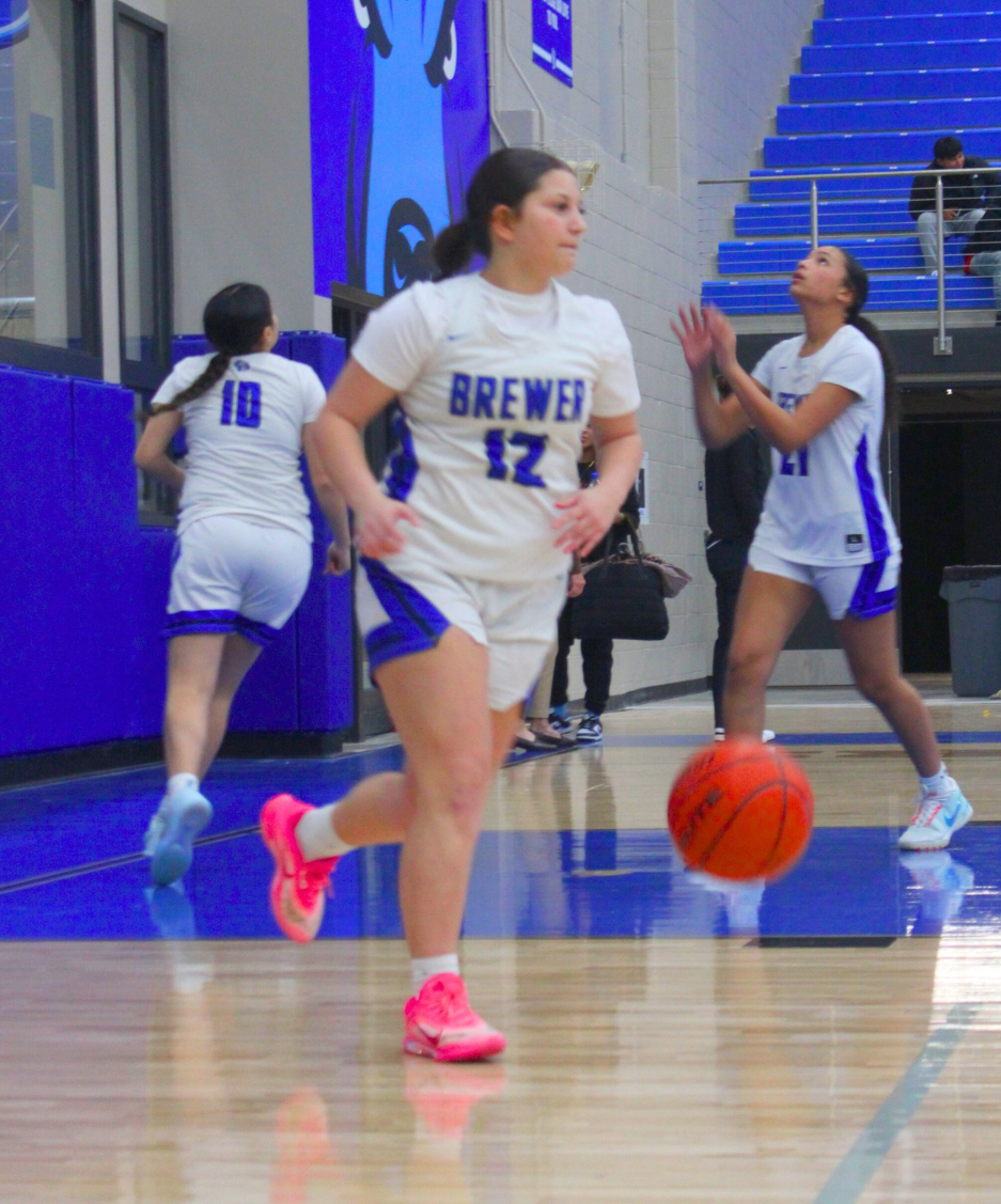 Girl’s Basketball team warming up for their game against Dallas Carter.