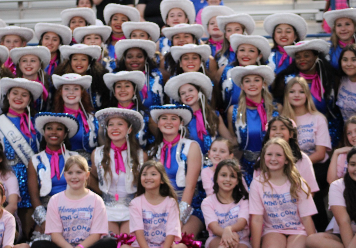 Mini-Combs Honeycombs with WSISD elementary students.